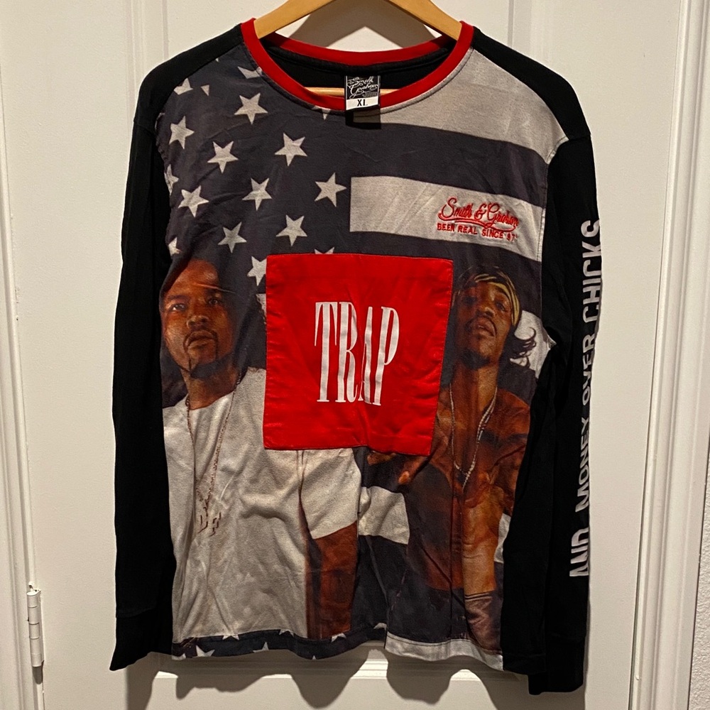 Vintage OutKast Trap Graphic Long Sleeve Tee - Black and Red